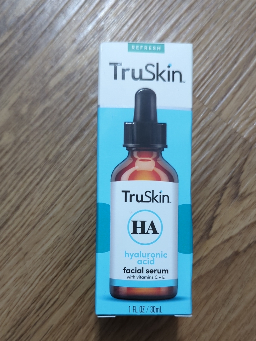 TruSkin Hyaluronic Acid Facial Serum – Blue & White Packaging